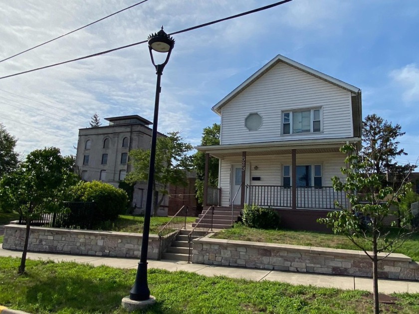 Unique opportunity to acquire a turnkey single family investment - Beach Commercial for sale in Michigan City, Indiana on Beachhouse.com