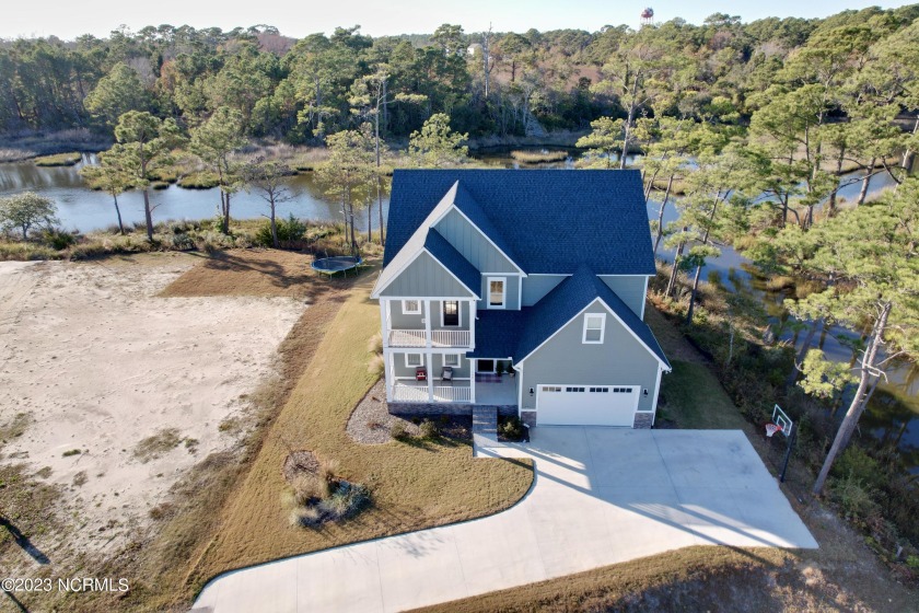 Peaceful and serene water views full of nature await your - Beach Home for sale in Newport, North Carolina on Beachhouse.com