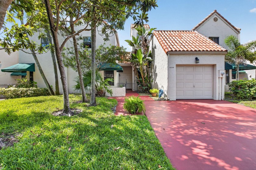 Custom design, fully renovated turnkey townhome in the heart of - Beach Townhome/Townhouse for sale in Boca Raton, Florida on Beachhouse.com