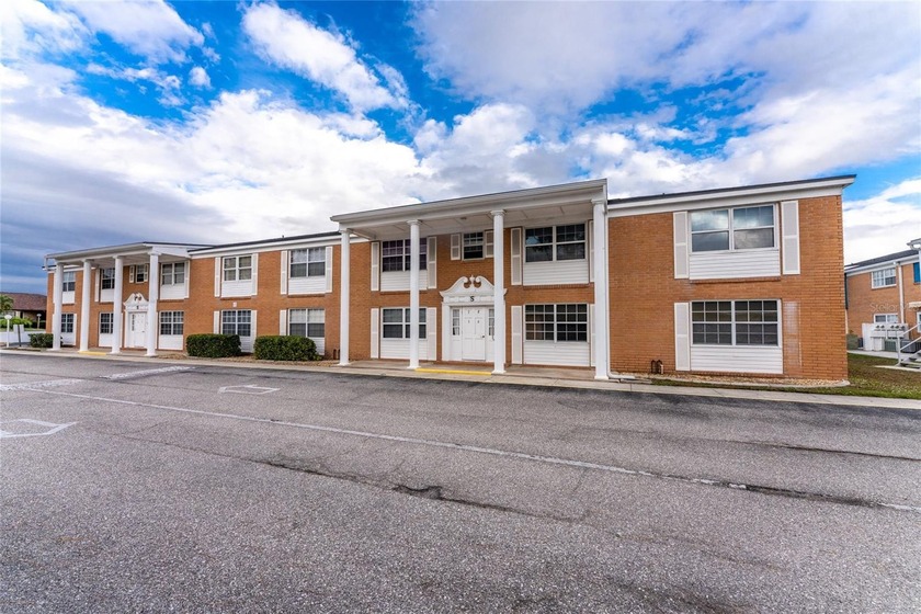 Wonderful remodeled 2 bed/2 bath condo in the 55+ community of - Beach Condo for sale in Port Charlotte, Florida on Beachhouse.com