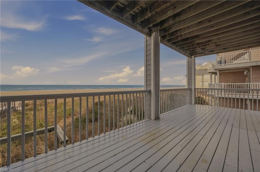 BREATHTAKING VIEW!!!! DO NOT MISS THIS UNIQUE LUXURY WATERFRONT - Beach Condo for sale in Virginia Beach, Virginia on Beachhouse.com