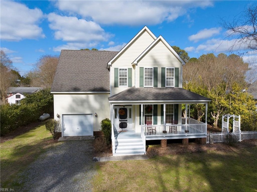 Embark on a journey of expansive comfort at 419 North Shore - Beach Home for sale in Mathews, Virginia on Beachhouse.com