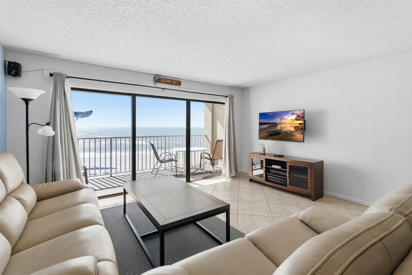 1b Direct Beachfront - Balcony - Beach Place - Beach Vacation Rentals in Madeira Beach, Florida on Beachhouse.com