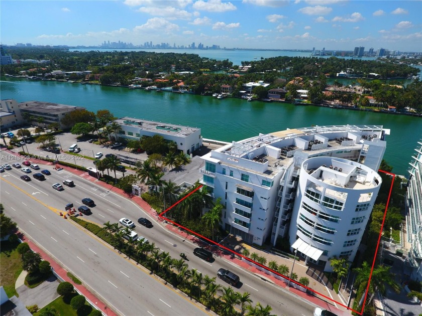 Spectacular intracoastal and city views from this gorgeous 2 bed - Beach Condo for sale in Miami  Beach, Florida on Beachhouse.com