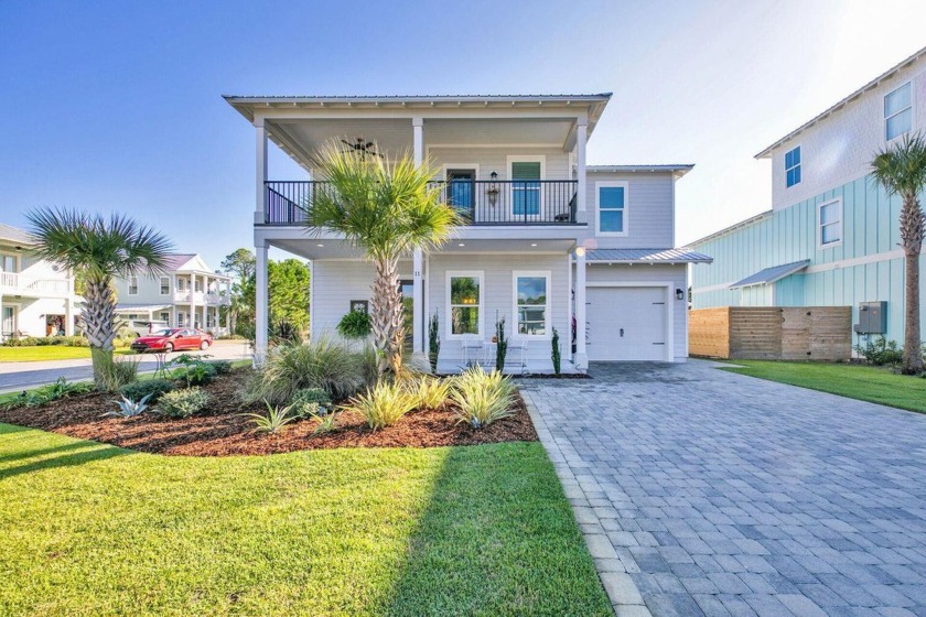 Just minutes away from white sand and emerald water. This beach - Beach Home for sale in Miramar Beach, Florida on Beachhouse.com