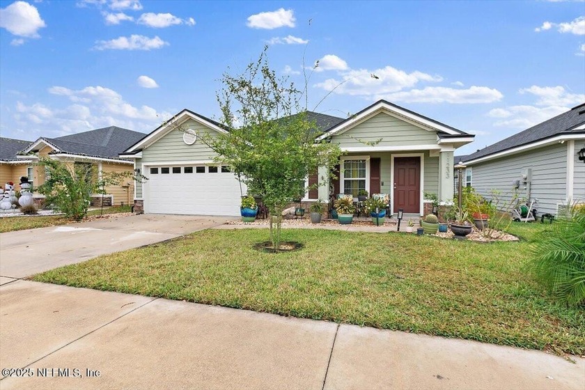 Seller accepting offers thru12/17/25 This spacious property - Beach Home for sale in Jacksonville, Florida on Beachhouse.com