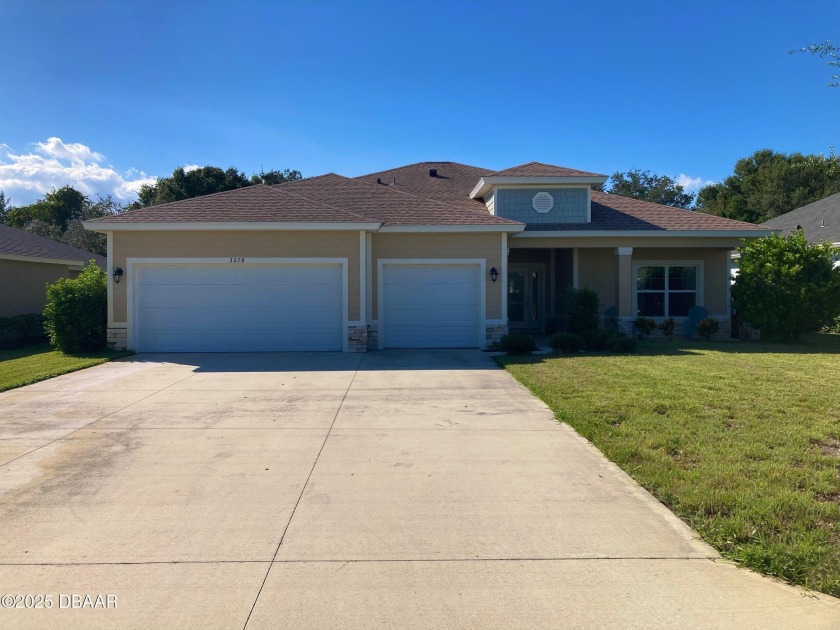 This is an amazing home on the golf course with all the privacy - Beach Home for sale in Ormond Beach, Florida on Beachhouse.com