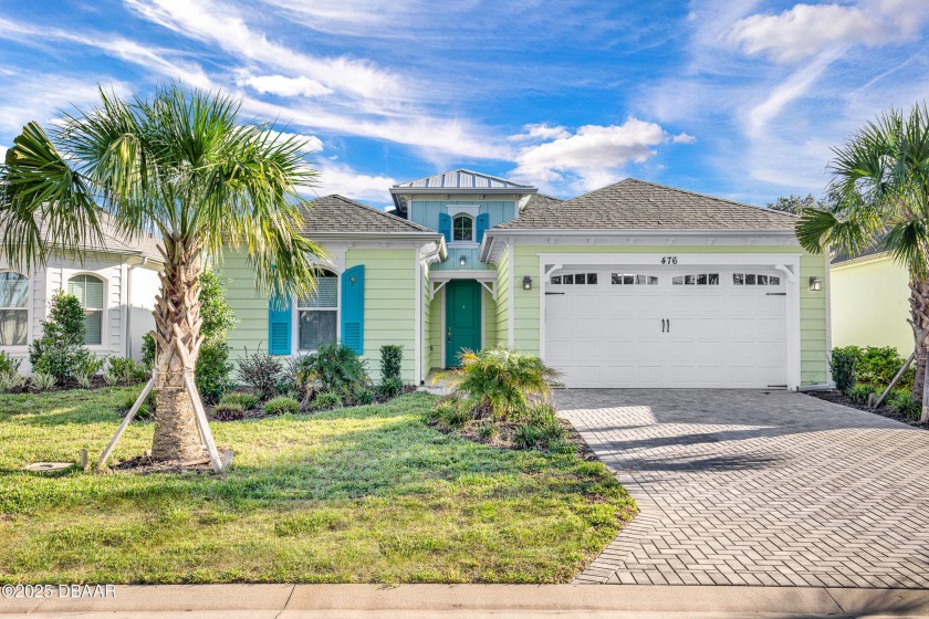 Like New 2/2 with den Coconut Single Family home in Latitude - Beach Home for sale in Daytona Beach, Florida on Beachhouse.com