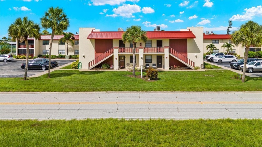 Discover the charm of Riverhouse Condominiums in Rotonda West! - Beach Condo for sale in Rotonda West, Florida on Beachhouse.com