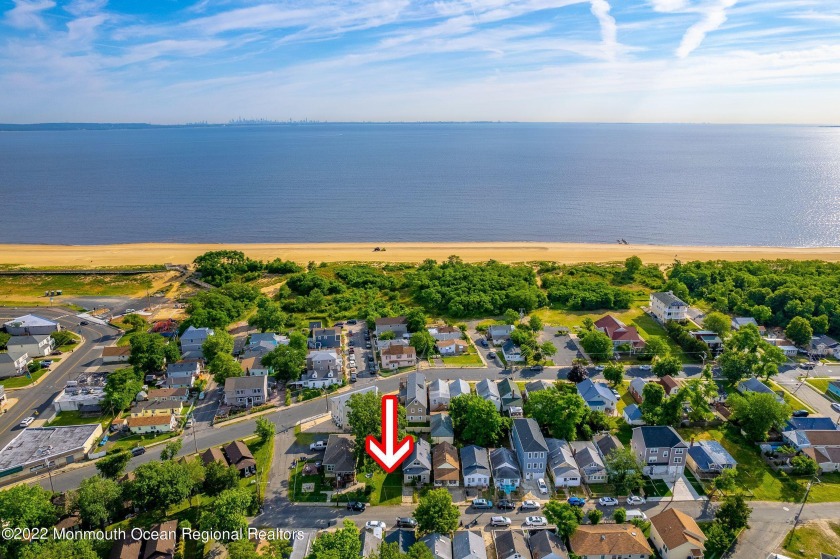 VACANT LAND - 25 X 100 LOT CLOSE GORGEOUS SANDY BEACHES - GREAT - Beach Lot for sale in Keansburg, New Jersey on Beachhouse.com