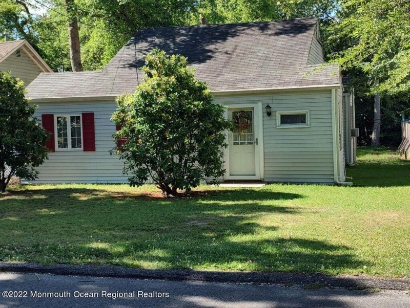Investment Opportunity Available! Looking for CASH ONLY - Beach Home for sale in Toms River, New Jersey on Beachhouse.com