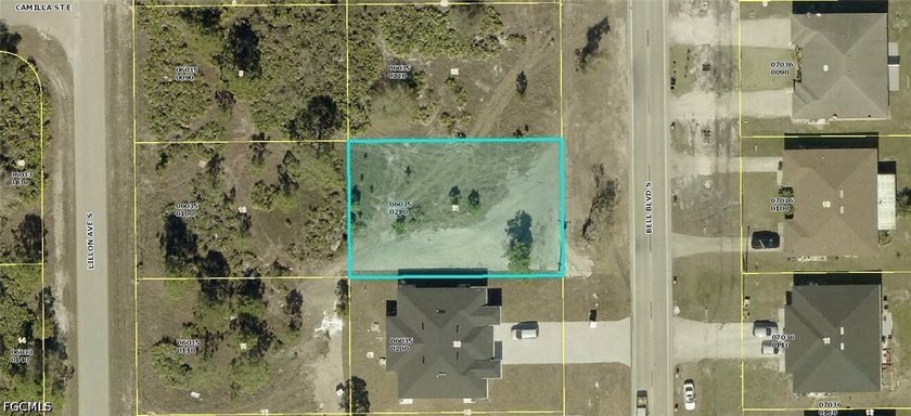 One of the few vacant Duplex lots on Bell Blvd. Easy access to - Beach Lot for sale in Lehigh Acres, Florida on Beachhouse.com