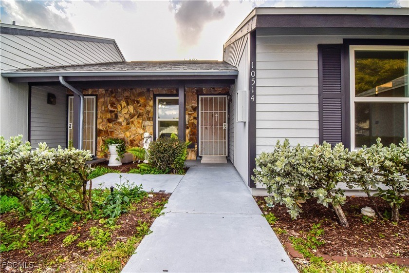 BEST BUY IN BEACON SQUARE **THIS IS THE ONLY HOME CURRENTLY FOR - Beach Home for sale in Lehigh Acres, Florida on Beachhouse.com