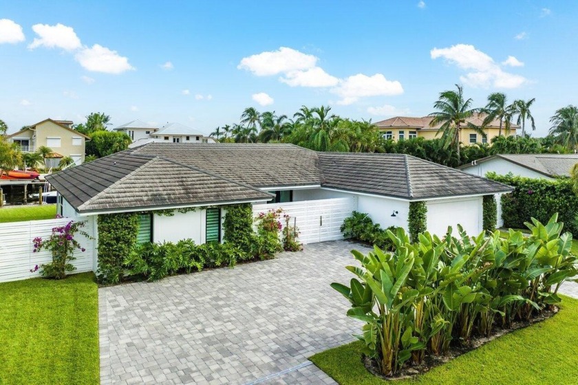 Bring your 65' boat and bathing suit!  This exceptionally - Beach Home for sale in Ocean Ridge, Florida on Beachhouse.com