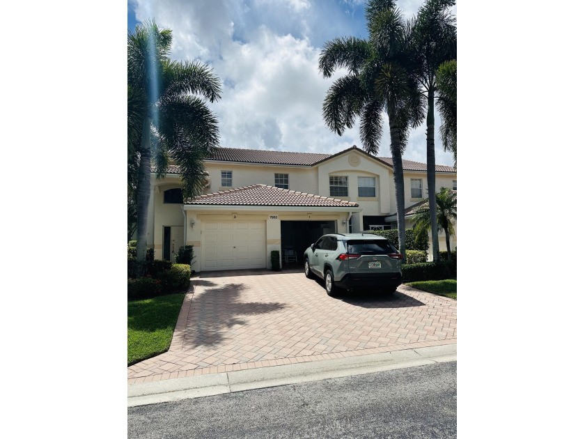 Welcome to this impeccably maintained 2-bedroom, 2-bathroom home - Beach Condo for sale in Boynton Beach, Florida on Beachhouse.com