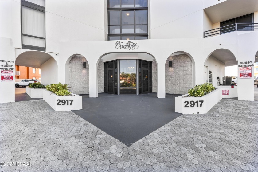 Direct southeast corner unit with all the bells and whistles - Beach Condo for sale in Daytona Beach, Florida on Beachhouse.com