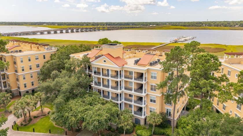 Welcome to Reverie On The Ashley! This three-bedroom unit offers - Beach Home for sale in North Charleston, South Carolina on Beachhouse.com