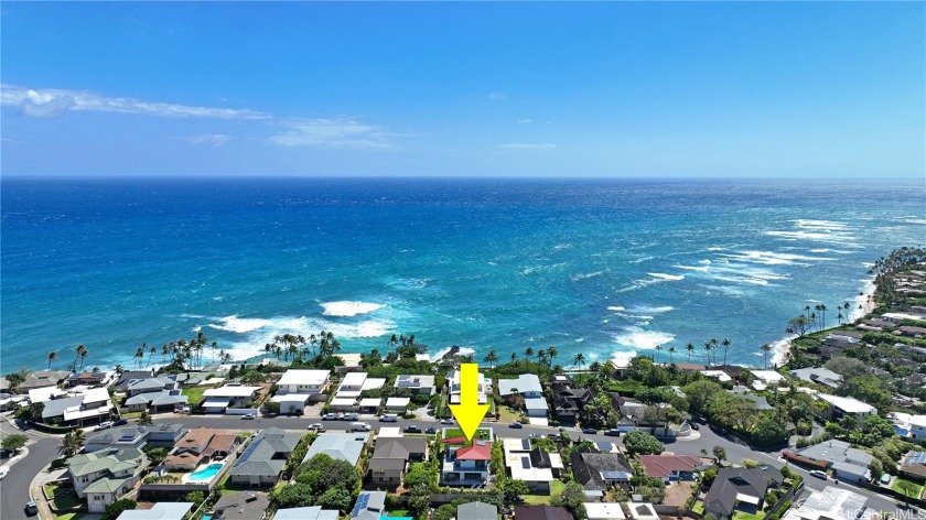 Papu Circle is one of the most sought-after streets in the - Beach Home for sale in Honolulu, Hawaii on Beachhouse.com