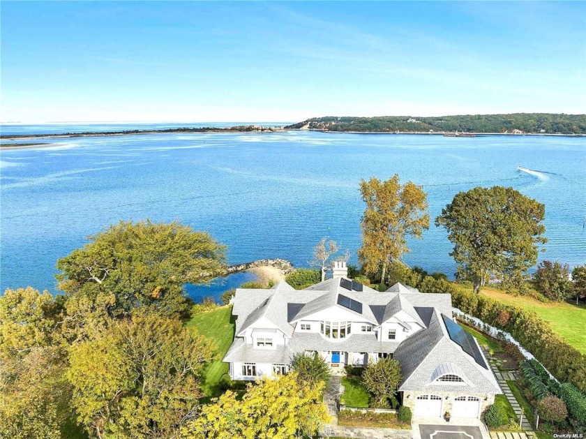 HERON'S COVE WATERFRONT--Private and secluded, this spectacular - Beach Home for sale in Setauket, New York on Beachhouse.com