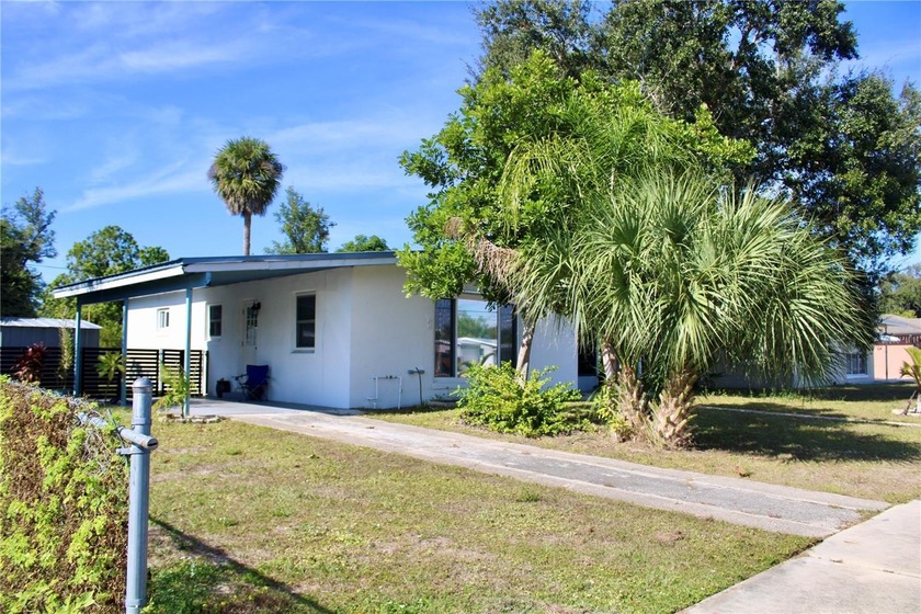 Come check out this AFFORDABLE slice of Southern living! This - Beach Home for sale in Port Charlotte, Florida on Beachhouse.com