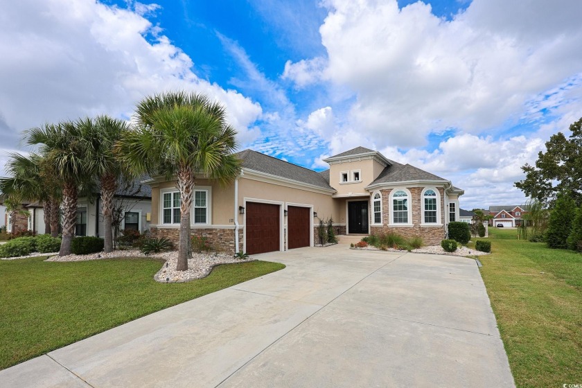 Welcome to 1121 Bluffton Ct - a beautifully maintained 3-bedroom - Beach Home for sale in Myrtle Beach, South Carolina on Beachhouse.com