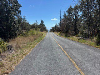 Discover the perfect spot to build your dream home on this - Beach Lot for sale in Ocean View, Hawaii on Beachhouse.com