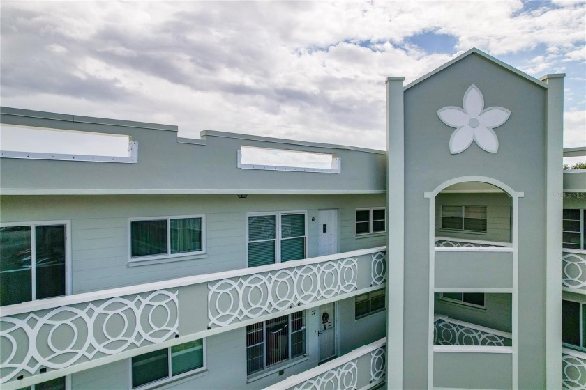 This is pretty close to giving away this condo at this price! - Beach Condo for sale in Clearwater, Florida on Beachhouse.com