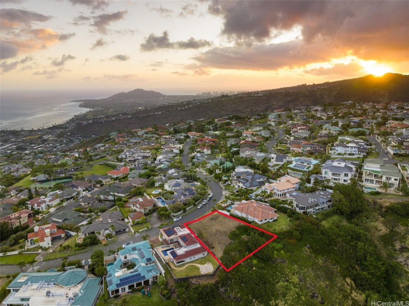 AMAZING OPPORTUNITY to build your DREAM HOME on the prestigious - Beach Lot for sale in Honolulu, Hawaii on Beachhouse.com