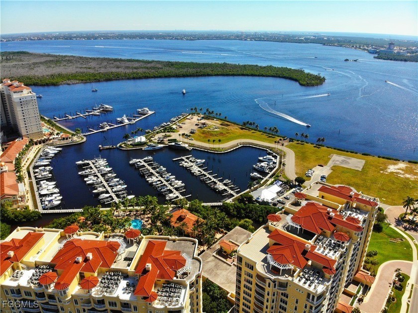 Tarpon Landings - The Pinnacle of Waterfront Luxury in Southwest - Beach Condo for sale in Cape Coral, Florida on Beachhouse.com