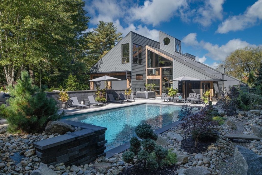 Discover unparalleled privacy with this modern retreat that - Beach Home for sale in Portsmouth, New Hampshire on Beachhouse.com