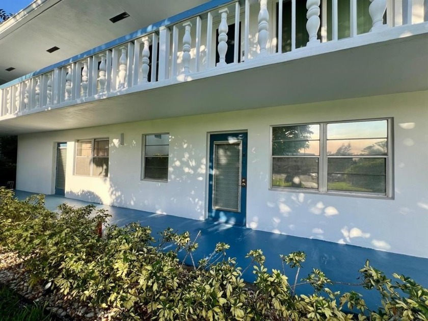 A TREASURE OF LIFESTYLE!! 2 BEDROOMS AND 2 BATHROOMS,TASTFULLY & - Beach Condo for sale in Deerfield Beach, Florida on Beachhouse.com