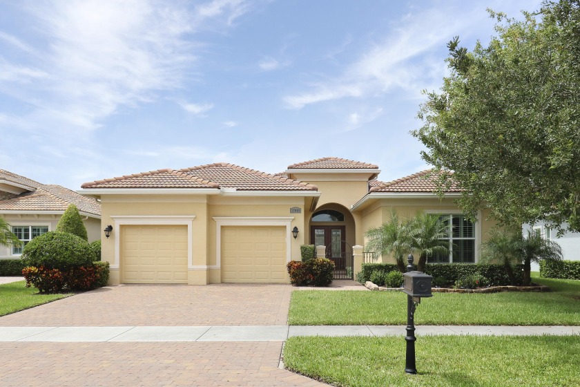 COME RELAX IN THIS WELCOMING LAKEFRONT POOL HOME IN PGA VERANO! - Beach Home for sale in Port Saint Lucie, Florida on Beachhouse.com