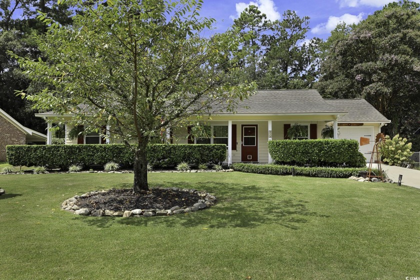 This charming three bedroom, two bath ranch style home is - Beach Home for sale in Myrtle Beach, South Carolina on Beachhouse.com