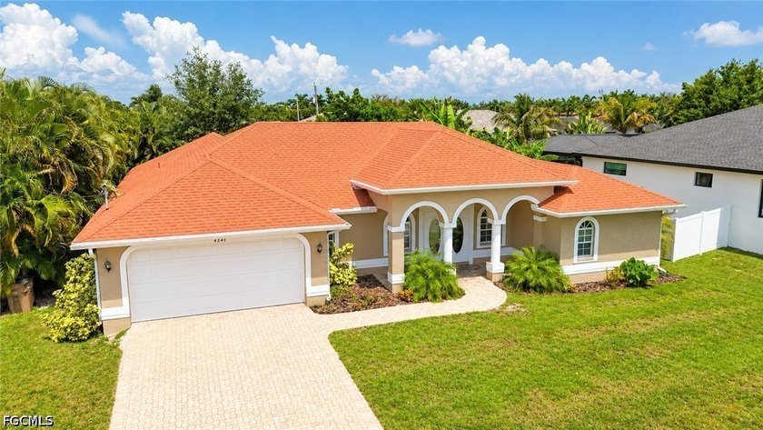 Presenting 4341 SW 25th Ct, a Lovely 4BD/3BA/2CG Pool Home - Beach Home for sale in Cape Coral, Florida on Beachhouse.com