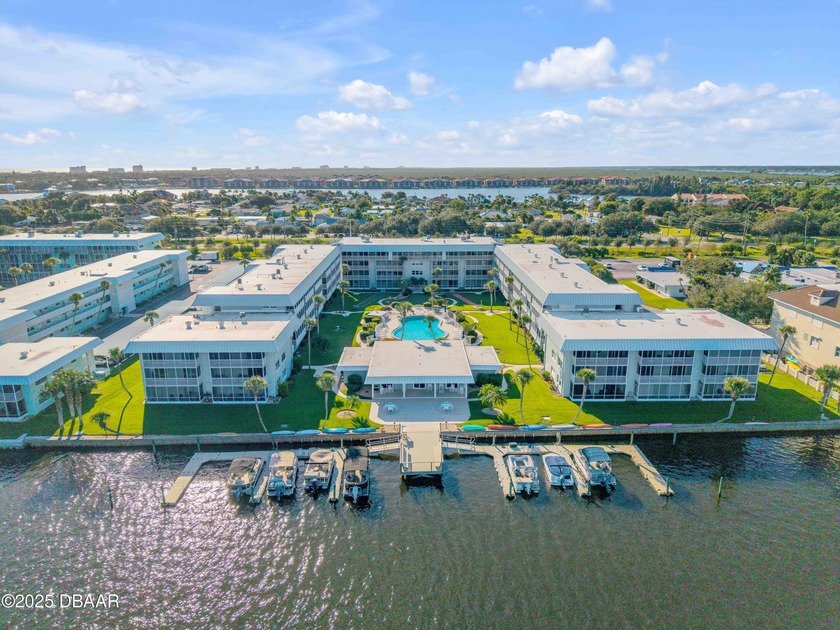 Rarely available 3Bd 2 Ba condo penthouse home in the Waterway - Beach Condo for sale in New Smyrna Beach, Florida on Beachhouse.com
