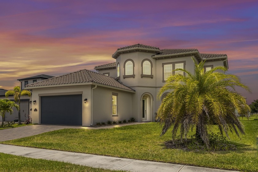 MOTIVATED SELLER! LARGE CLOSING COST CONCESSION with acceptable - Beach Home for sale in Melbourne, Florida on Beachhouse.com