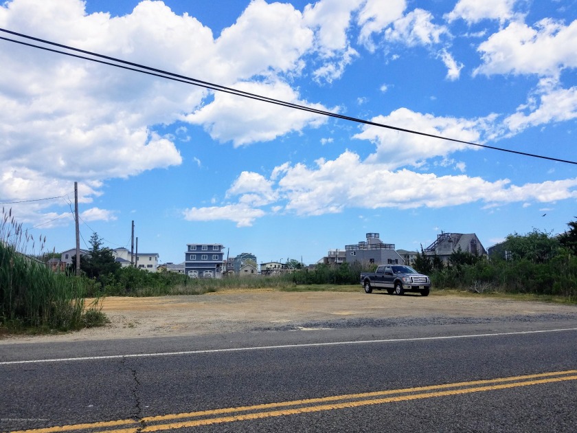 Build Your Dream Home!  Live the good life.  Located just up the - Beach Lot for sale in Manahawkin, New Jersey on Beachhouse.com