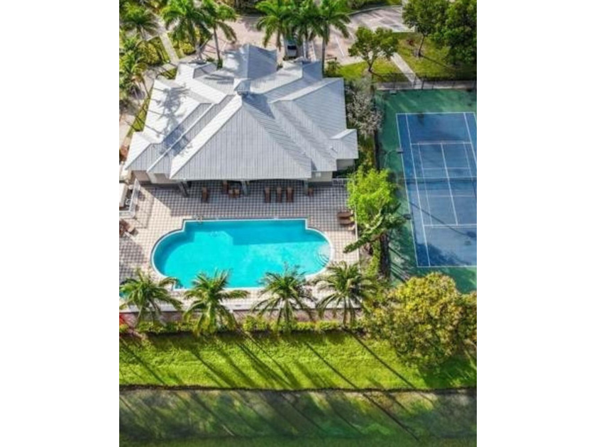 Every inch RENOVATED WITH brand-new floors, designer finishes - Beach Townhome/Townhouse for sale in Riviera Beach, Florida on Beachhouse.com