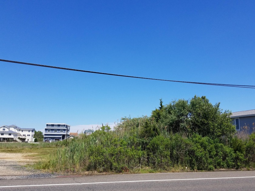 Build Your Dream Home! Live the good life. Lot located just up - Beach Lot for sale in Manahawkin, New Jersey on Beachhouse.com