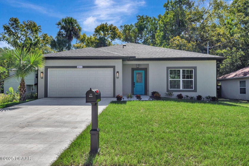 Come View this New Construction .26 acre lot 3 bedroom 2 full - Beach Home for sale in Daytona Beach, Florida on Beachhouse.com