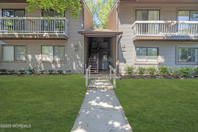 Move in ready 2 bedroom 2 bath upper level unit with views of - Beach Home for sale in Red Bank, New Jersey on Beachhouse.com