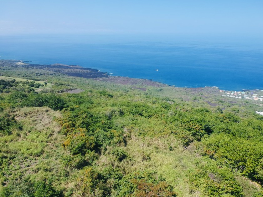 Aloha  E Komo Mai - Welcome to Your Own Magical Piece of Hawai'i - Beach Acreage for sale in Captain Cook, Hawaii on Beachhouse.com