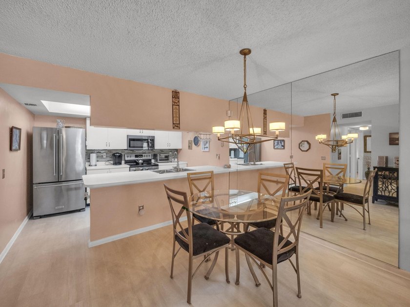 Welcome to Waterside Village of Palm Beach! This spacious - Beach Condo for sale in Hypoluxo, Florida on Beachhouse.com