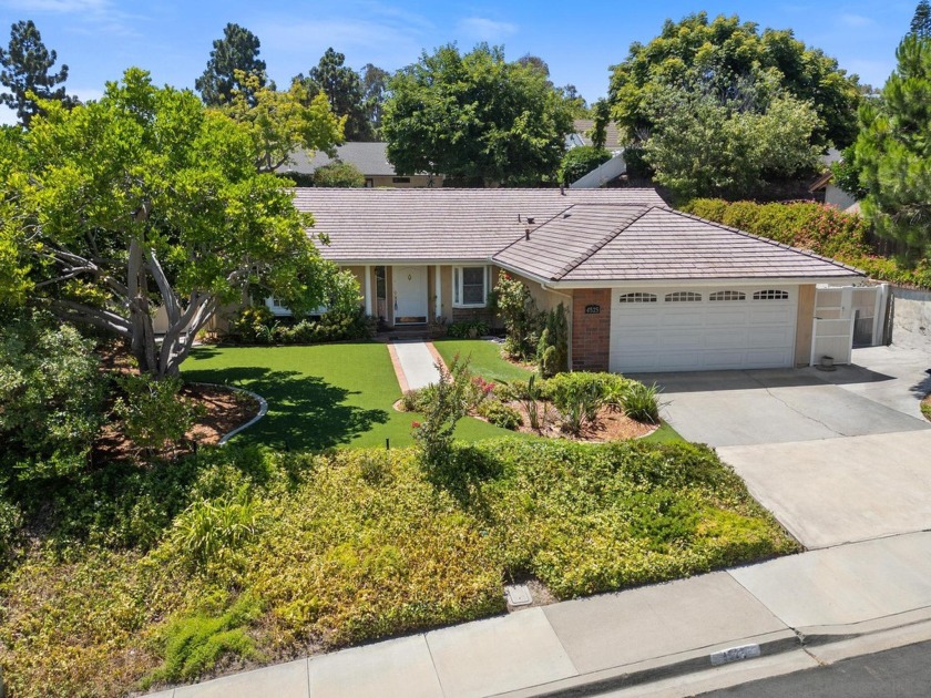 Welcome to your dream home! This exquisite 1,900 square foot - Beach Home for sale in Carlsbad, California on Beachhouse.com