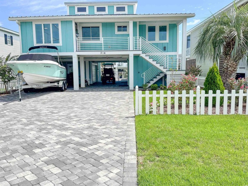 ***BE SURE TO WATCH VIRTUAL WALK-THRU VIDEO INCLUDED WITH THIS - Beach Home for sale in North Myrtle Beach, South Carolina on Beachhouse.com