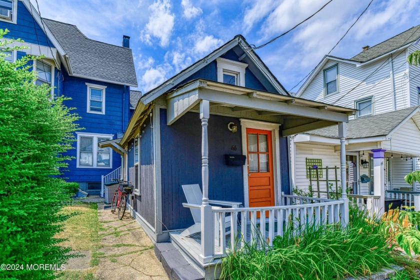 Welcome to this Ocean Grove cottage. This cozy studio offers an - Beach Lot for sale in Ocean Grove, New Jersey on Beachhouse.com