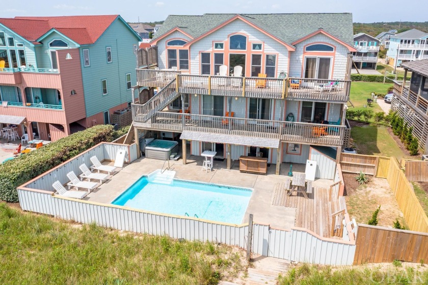 *9* BEDROOM OCEANFRONT IN NAGS HEAD! ... Big Daddy's has a Great - Beach Home for sale in Nags Head, North Carolina on Beachhouse.com