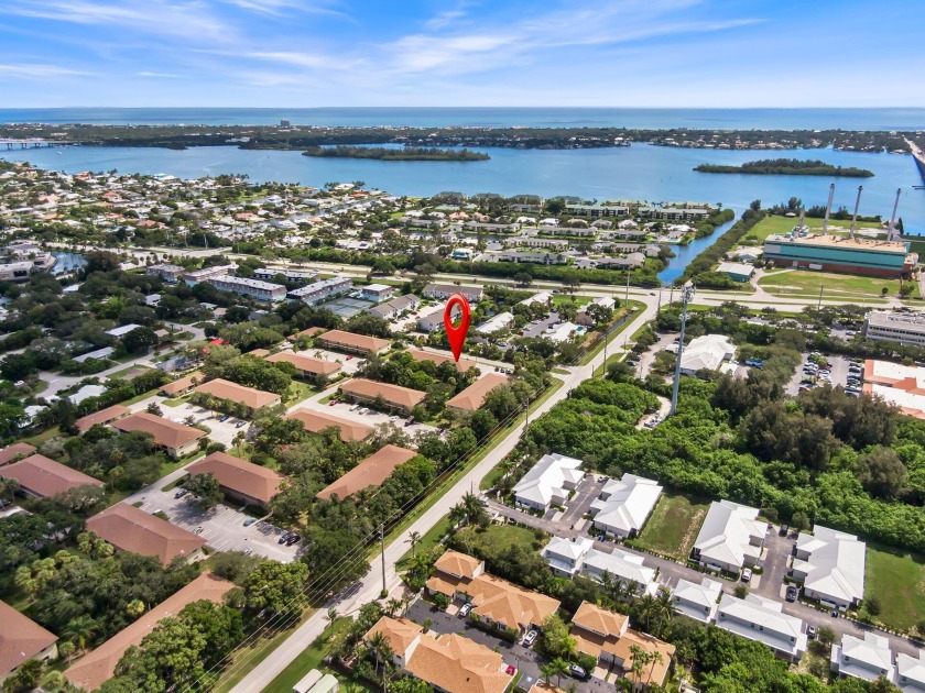 Welcome home to this bright and spacious first-floor, 2-bedroom - Beach Condo for sale in Vero Beach, Florida on Beachhouse.com