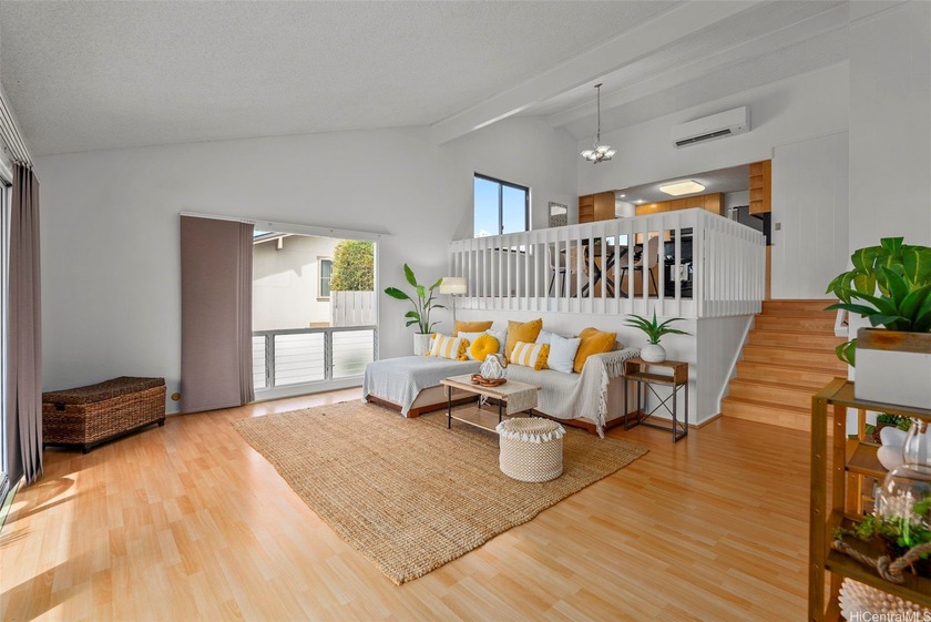 Experience island living in this 4-bedroom, 3-bath home located - Beach Home for sale in Aiea, Hawaii on Beachhouse.com