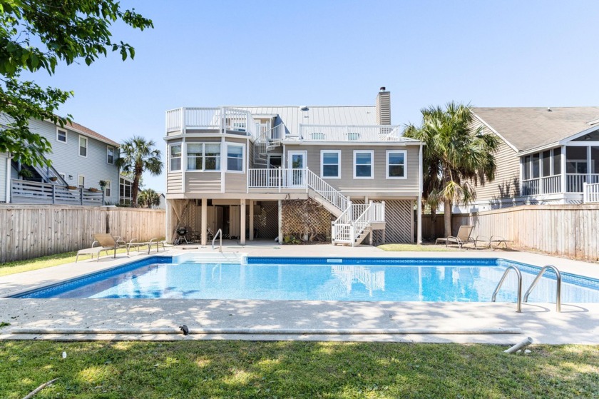 Welcome to a spacious, luxurious, airy, and modern beach house - Beach Home for sale in Isle of Palms, South Carolina on Beachhouse.com